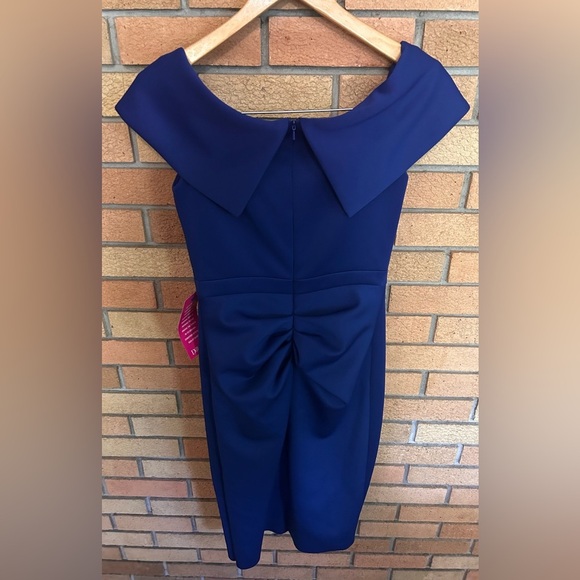 NWT Xscape Womens Marine Blue Scuba Ruffle Slit Off Shoulder Sheath Dress Size 4 - Picture 5 of 8
